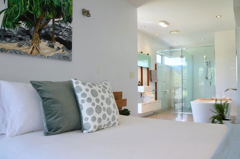 Casuarina Beachfront House - Hostie Properties - Accommodation Georgetown 9