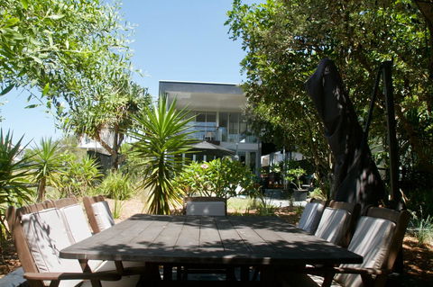 Casuarina Beachfront House - Hostie Properties - Accommodation Georgetown 14