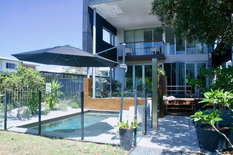 Casuarina Beachfront House - Hostie Properties - Accommodation Georgetown 4