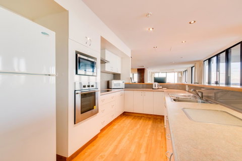 Pacific Towers Beach Resort - Accommodation Georgetown 18