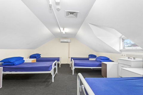 Summer House Kings Cross - Accommodation Georgetown 7