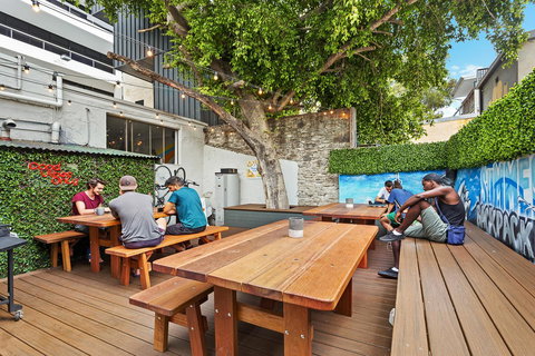 Summer House Kings Cross - Accommodation Georgetown 0