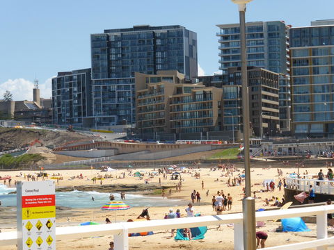 Arena Luxury Beachfront Apartment - Accommodation Georgetown 13