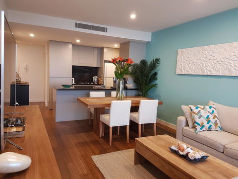 Arena Luxury Beachfront Apartment - Accommodation Georgetown 39