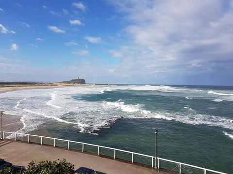 Arena Luxury Beachfront Apartment - Accommodation Georgetown 40