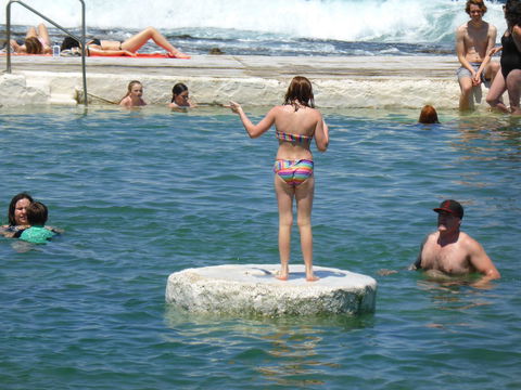 Arena Luxury Beachfront Apartment - Accommodation Georgetown 9