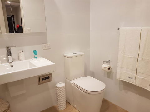 Arena Luxury Beachfront Apartment - Accommodation Georgetown 30