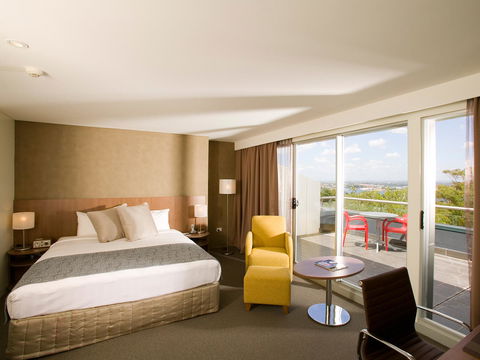 Hotel Urban St Leonards - Accommodation Georgetown 7