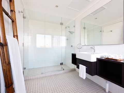 Hotel Urban St Leonards - Accommodation Georgetown 17