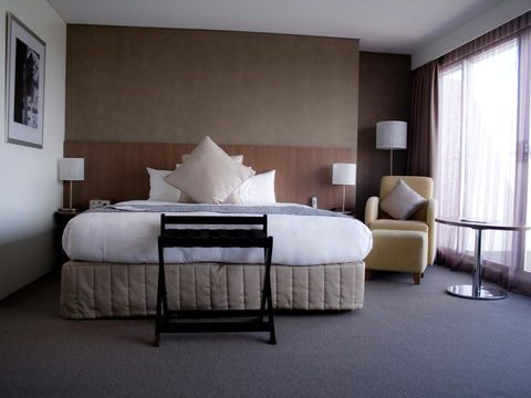 Hotel Urban St Leonards - Accommodation Georgetown 9