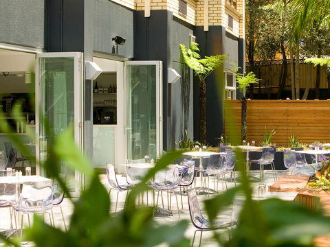 Hotel Urban St Leonards - Accommodation Georgetown 2