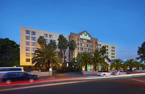 Holiday Inn Parramatta, An IHG Hotel - Accommodation Georgetown 9