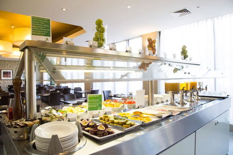 Holiday Inn Parramatta, An IHG Hotel - Accommodation Georgetown 44