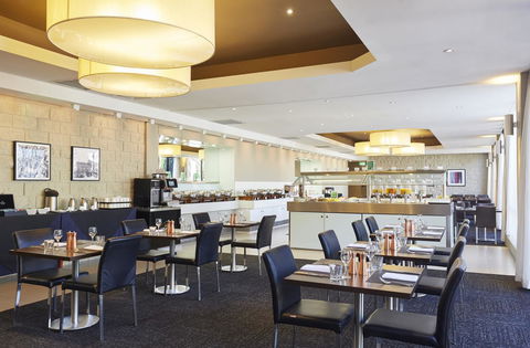 Holiday Inn Parramatta, An IHG Hotel - Accommodation Georgetown 15