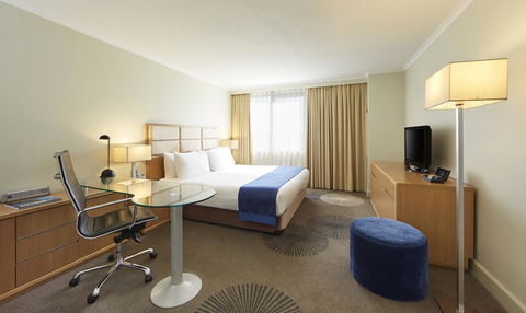 Holiday Inn Parramatta, An IHG Hotel - Accommodation Georgetown 5