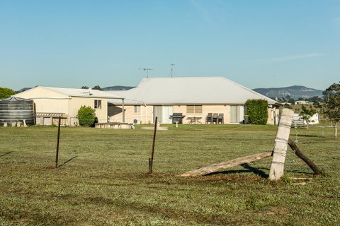 Madigan Wine Country Cottages - Accommodation Georgetown 32