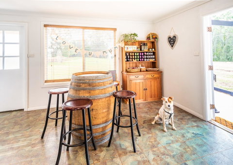 Madigan Wine Country Cottages - Accommodation Georgetown 23