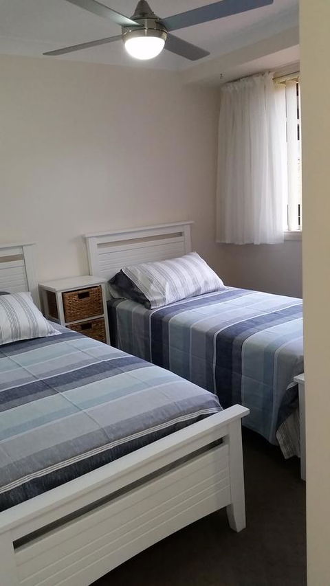 Twin Palms Holiday House At Lighthouse - Accommodation Georgetown 10