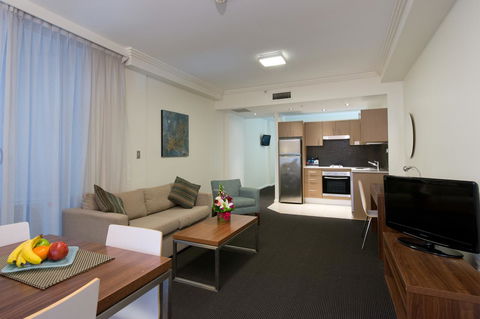 APX World Square - Accommodation Georgetown 2