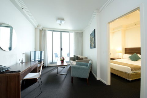 APX World Square - Accommodation Georgetown 4