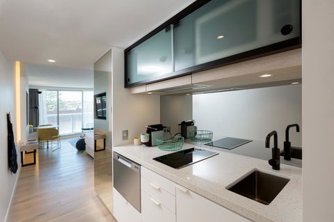 QT Bondi - Accommodation Georgetown 3