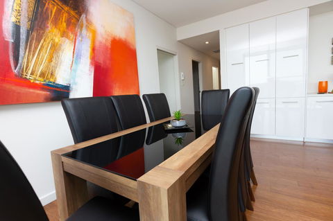 The Penthouse - Accommodation Georgetown 7