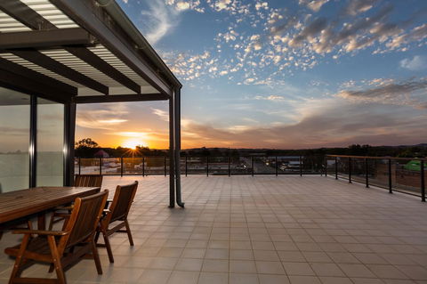 The Penthouse - Accommodation Georgetown 0