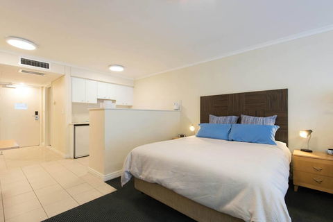 Grande Esplanade Studio - Accommodation Georgetown 4