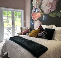 Chanticleer Gardens - Accommodation Georgetown