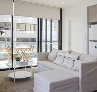 Cozy apartment with harbour bridge view in Bondi - Accommodation Georgetown