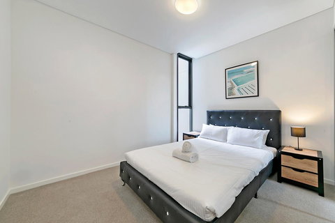 Stylish And Neat Two Bed Apartment In Wentworth Point - Accommodation Georgetown 6