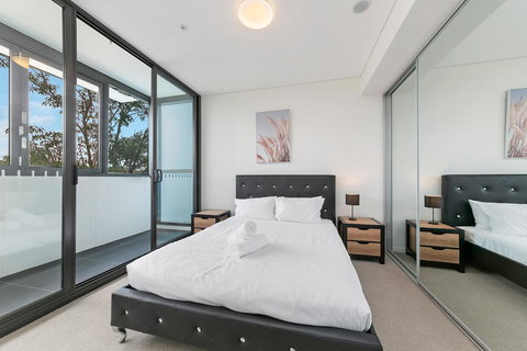 Stylish And Neat Two Bed Apartment In Wentworth Point - Accommodation Georgetown 7