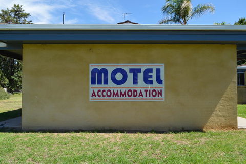 Brolga Hotel Motel - Coleambally - Accommodation Georgetown 5