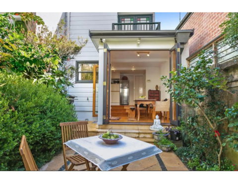 North Sydney Historic Whalers Cottage - Accommodation Georgetown 1