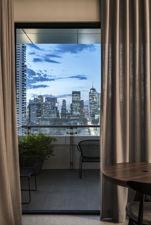 Hotel Indigo Sydney Potts Point, An IHG Hotel - Accommodation Georgetown 1