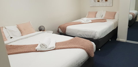 Carlton Suites - Accommodation Georgetown 12