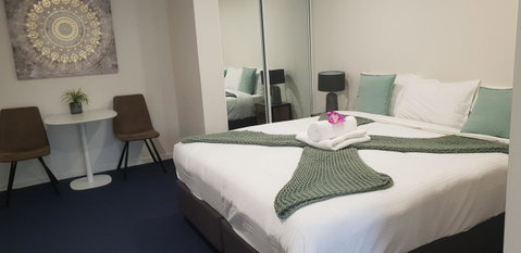 Carlton Suites - Accommodation Georgetown 17