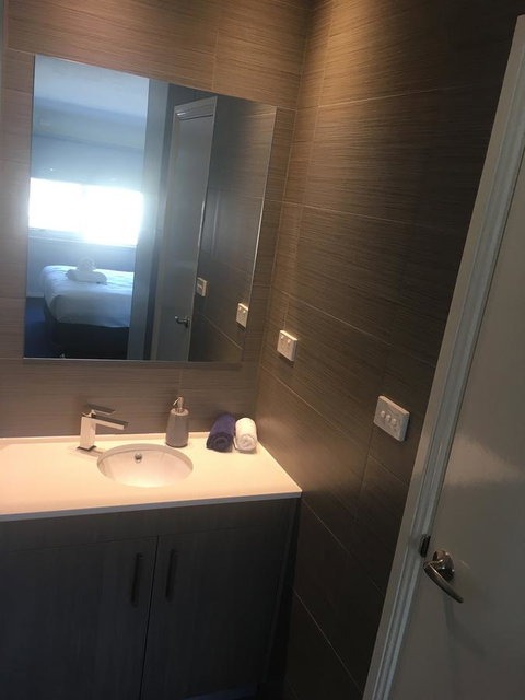 Carlton Suites - Accommodation Georgetown 31