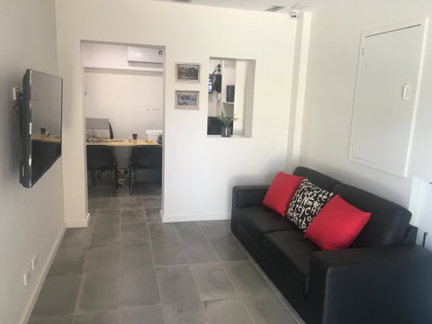 Carlton Suites - Accommodation Georgetown 30
