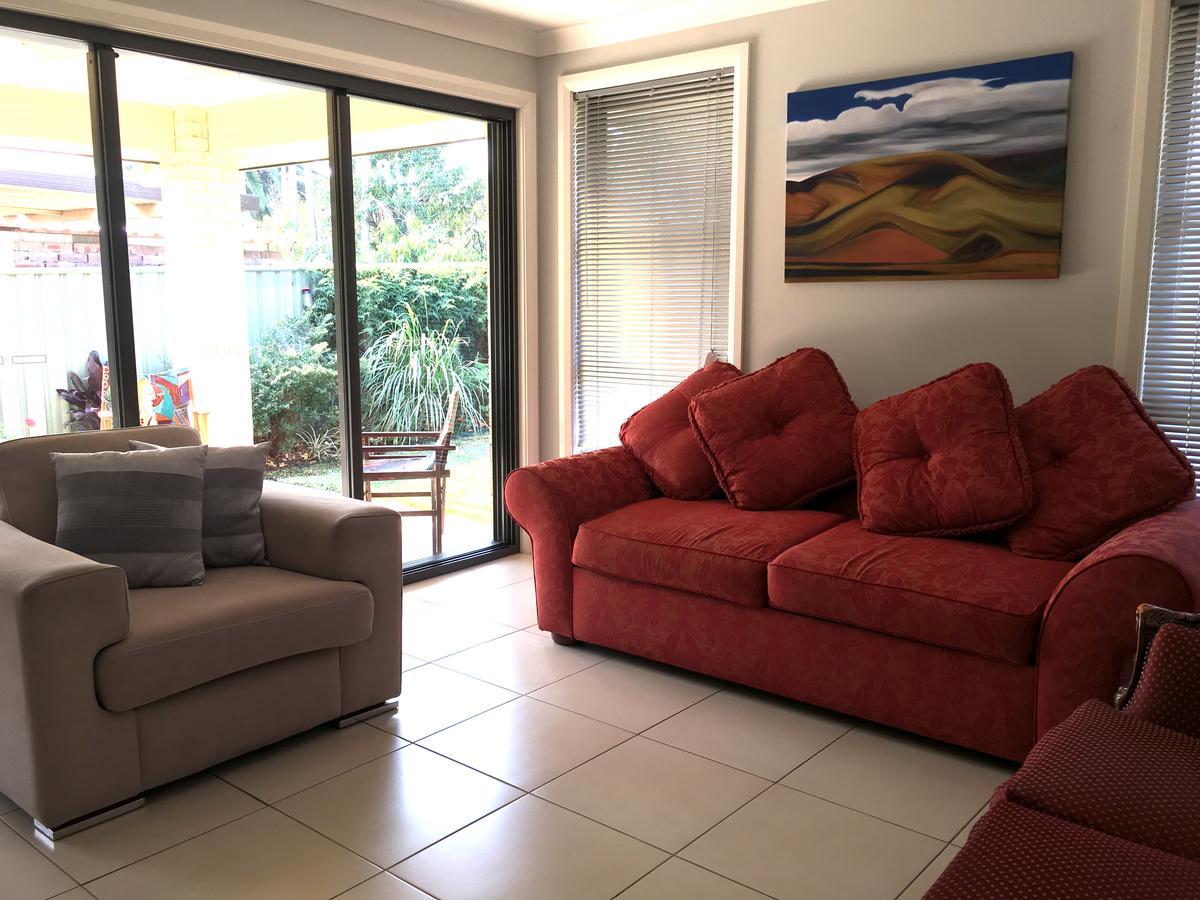 Glenfield NSW Accommodation Georgetown