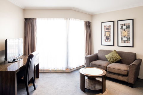 Seasons Darling Harbour - Accommodation Georgetown 2