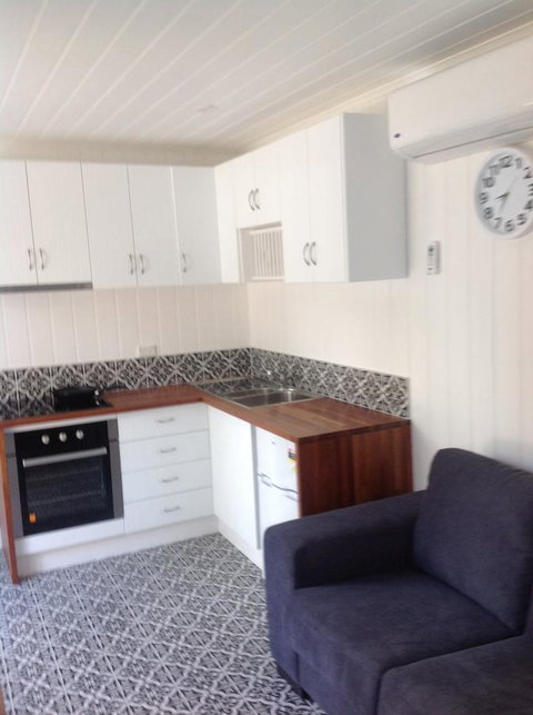 Hideaway Holiday Apartments - Accommodation Georgetown 8