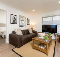 Sleeping in Style - Central  Sophisticated - Accommodation Georgetown