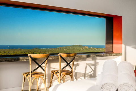 Sundays At Byron - Accommodation Georgetown 4