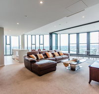 180 water view three bedroom wooden furniture - Accommodation Georgetown