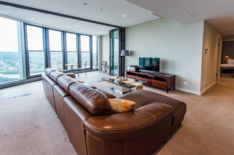 180Â° Water View Three Bedroom (wooden Furniture) - Accommodation Georgetown 24