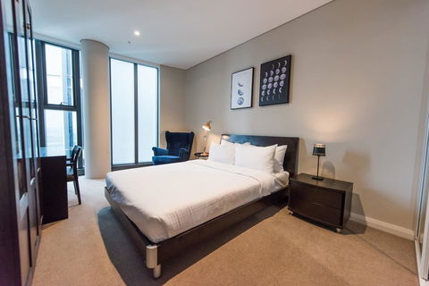 180Â° Water View Three Bedroom (wooden Furniture) - Accommodation Georgetown 9