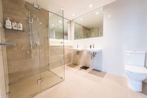 180Â° Water View Three Bedroom (wooden Furniture) - Accommodation Georgetown 16