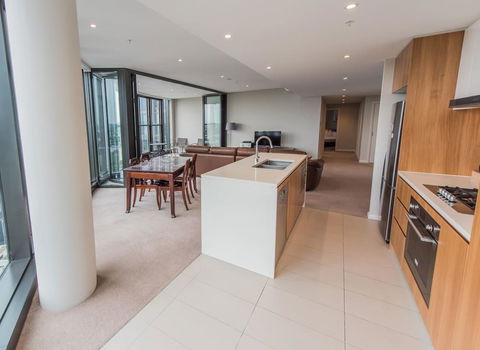 180Â° Water View Three Bedroom (wooden Furniture) - Accommodation Georgetown 25
