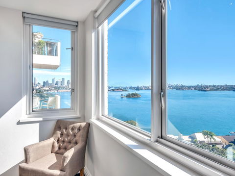 Panoramic Harbour Views And Unbeatable Comfort - Accommodation Georgetown 12